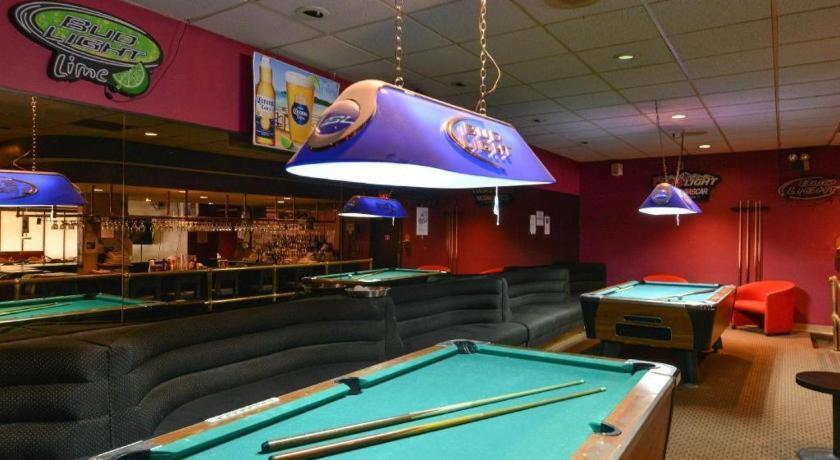 Americas Best Value Inn & Suites ויקטוריה מראה חיצוני תמונה